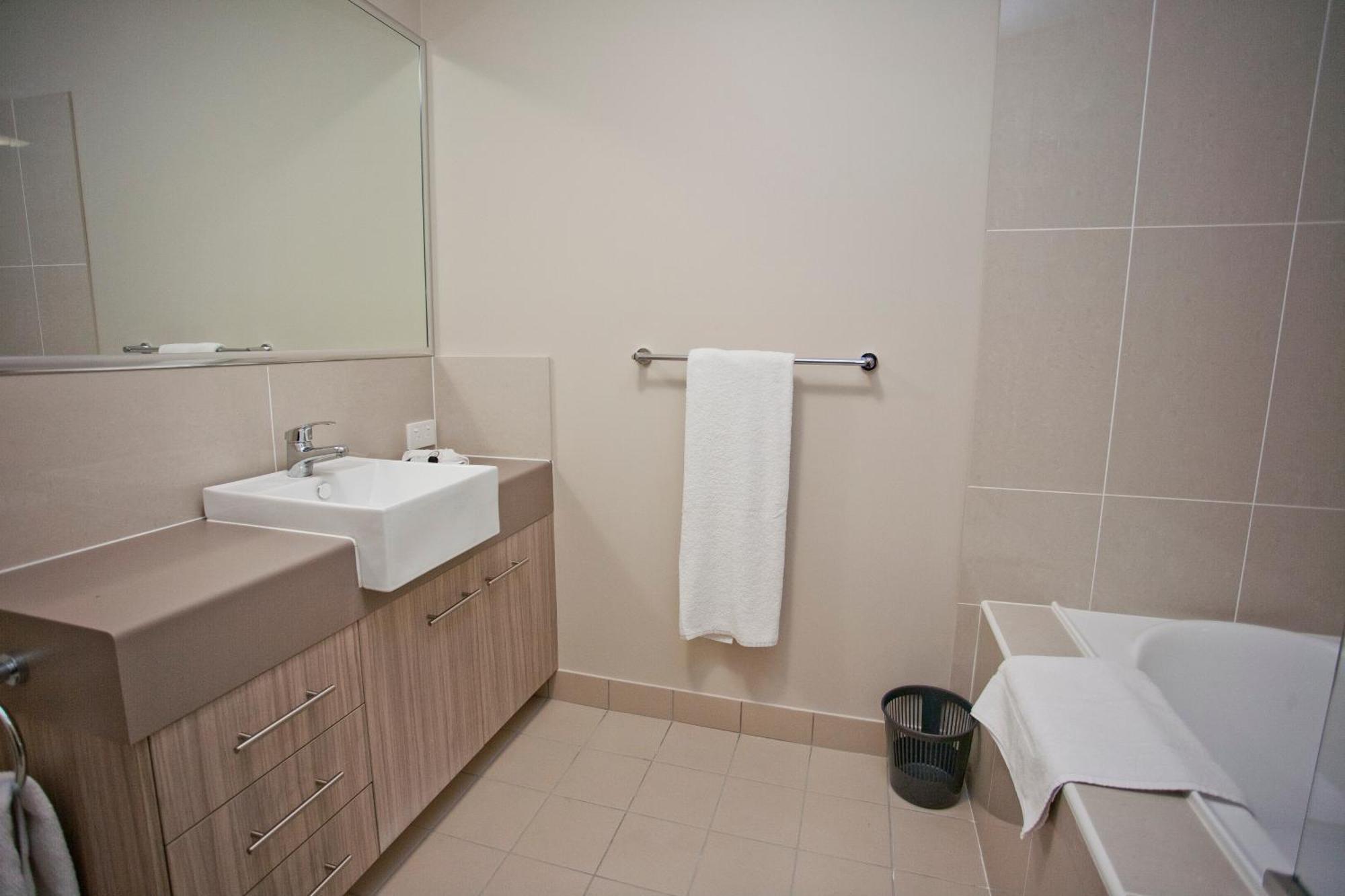 Stonewood Villas Chinchilla Esterno foto