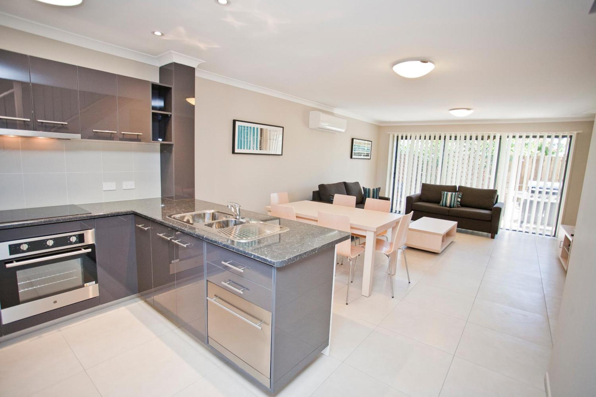 Stonewood Villas Chinchilla Esterno foto